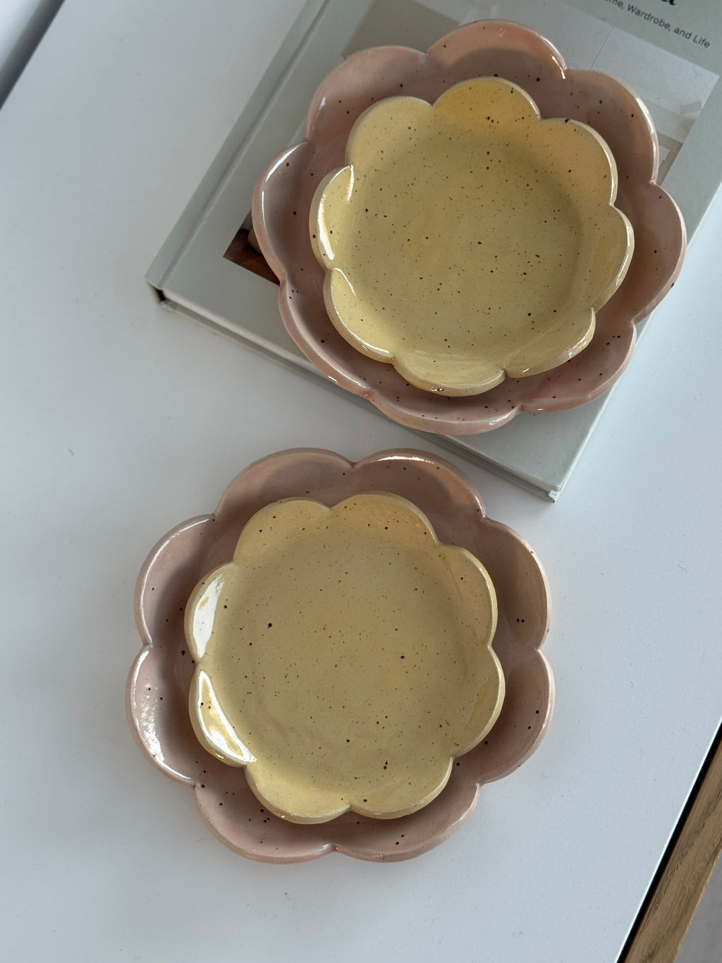 Keraminė lėkštutė "Rožinė gėlytė"